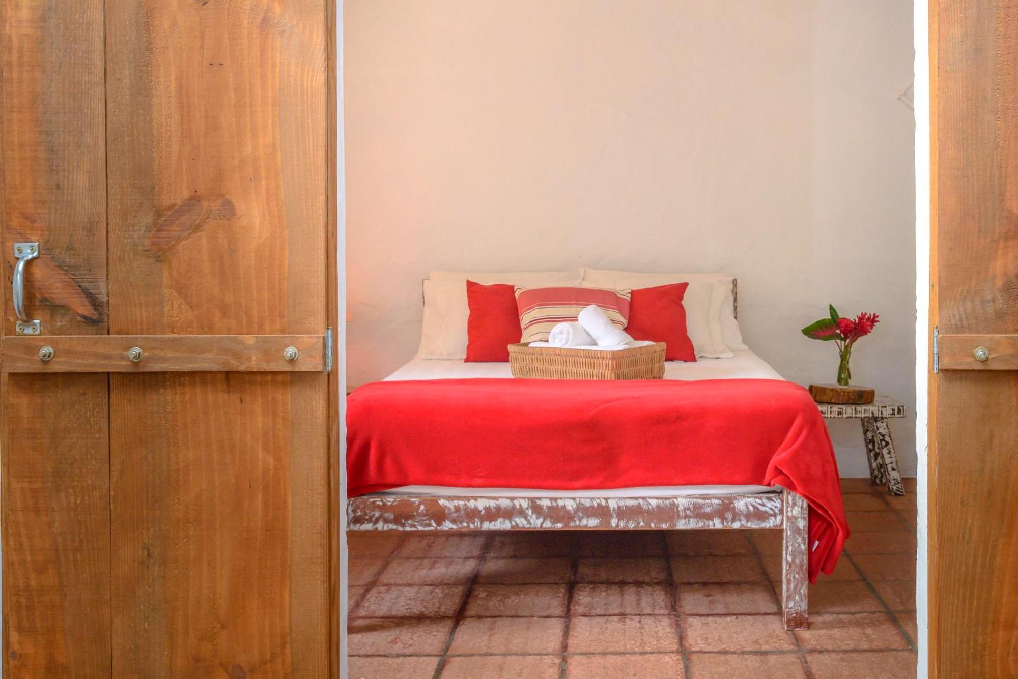 Velinn Pousada Bromelias Ilhabela Habitación foto