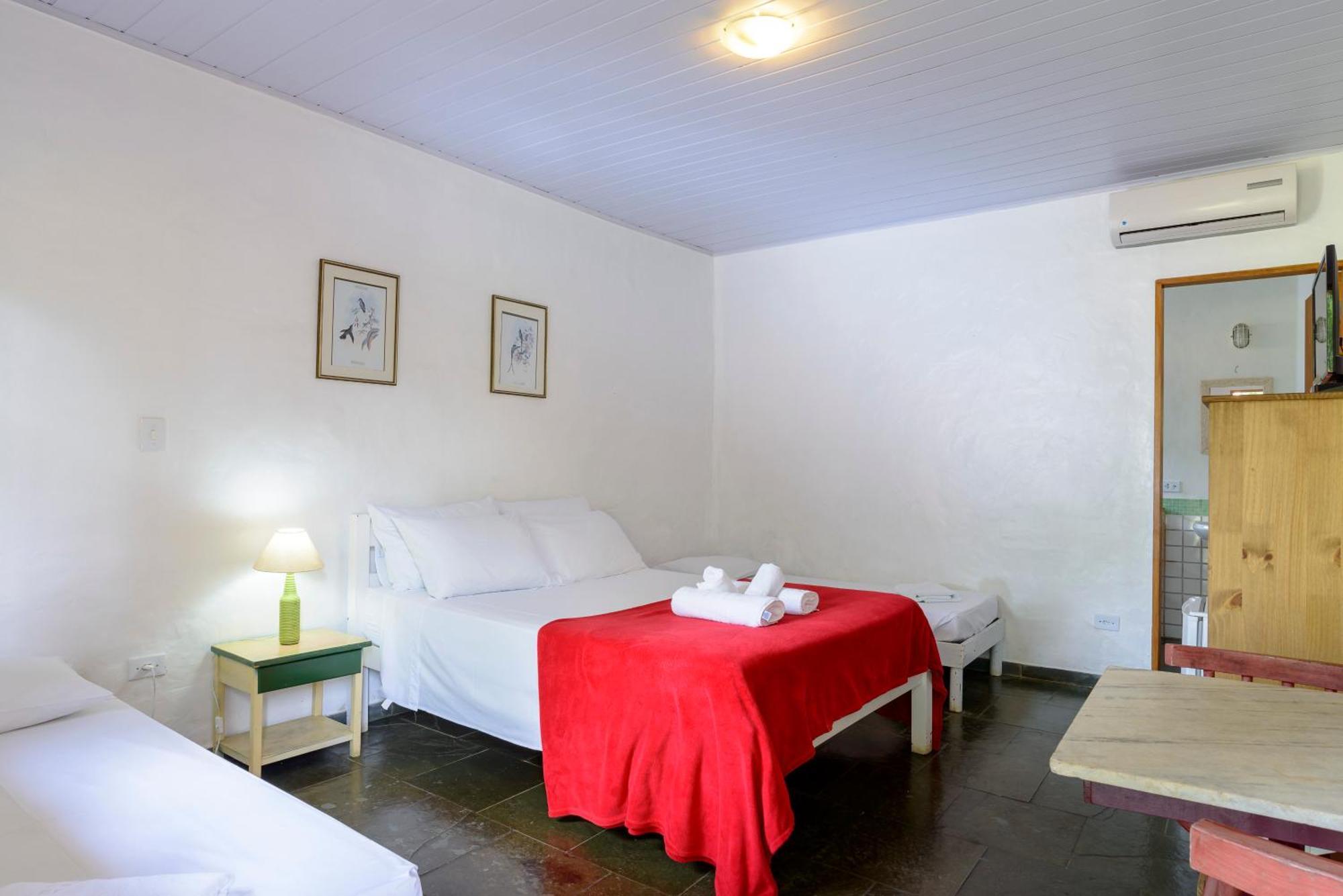 Velinn Pousada Bromelias Ilhabela Habitación foto