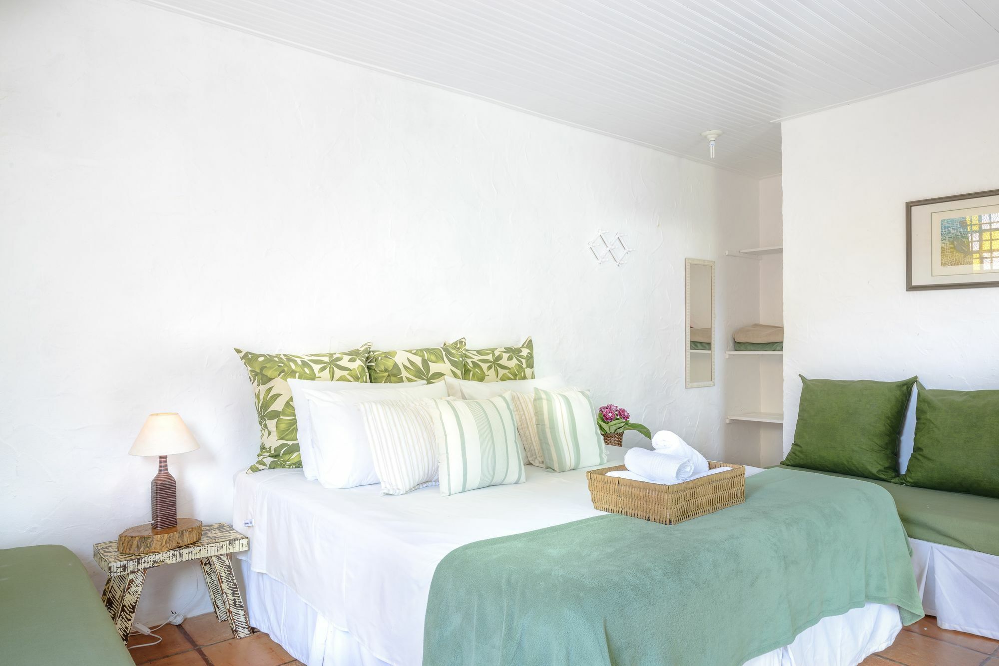 Velinn Pousada Bromelias Ilhabela Exterior foto